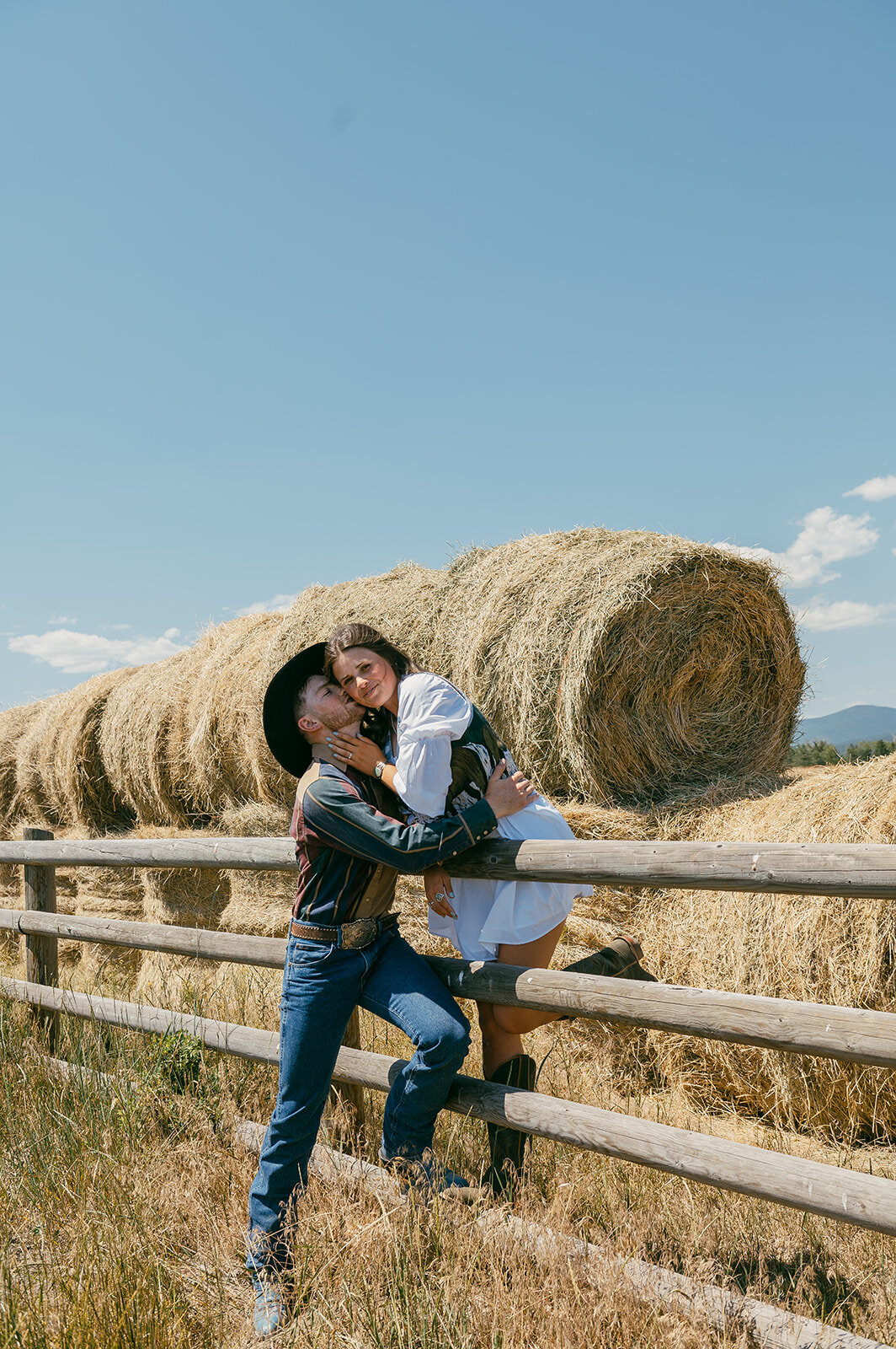 presley-gray-photo-haybale-forest-montana-elopement-7589