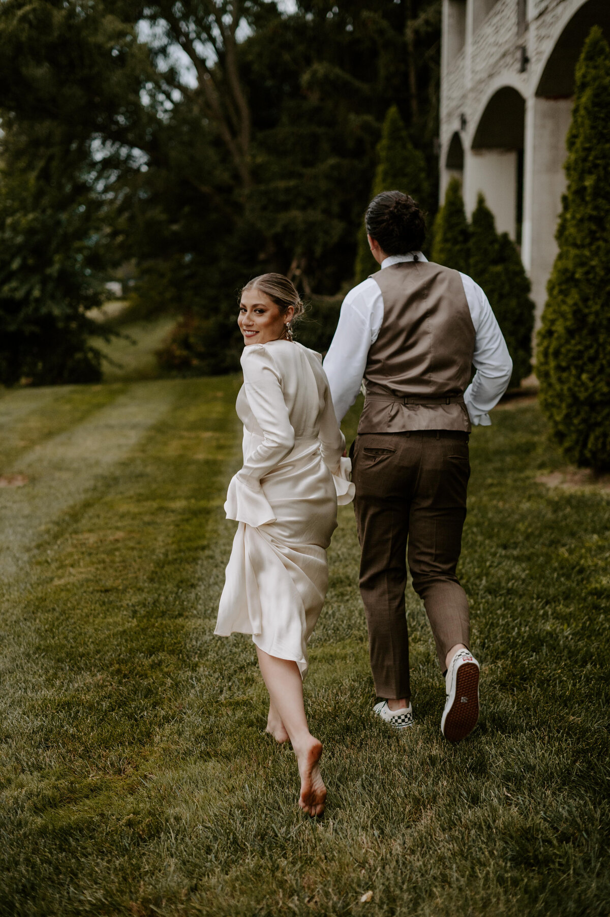 Frankenmuth- Brewery-wedding-Aracel-Baigh-molly-grunewald-photography-559