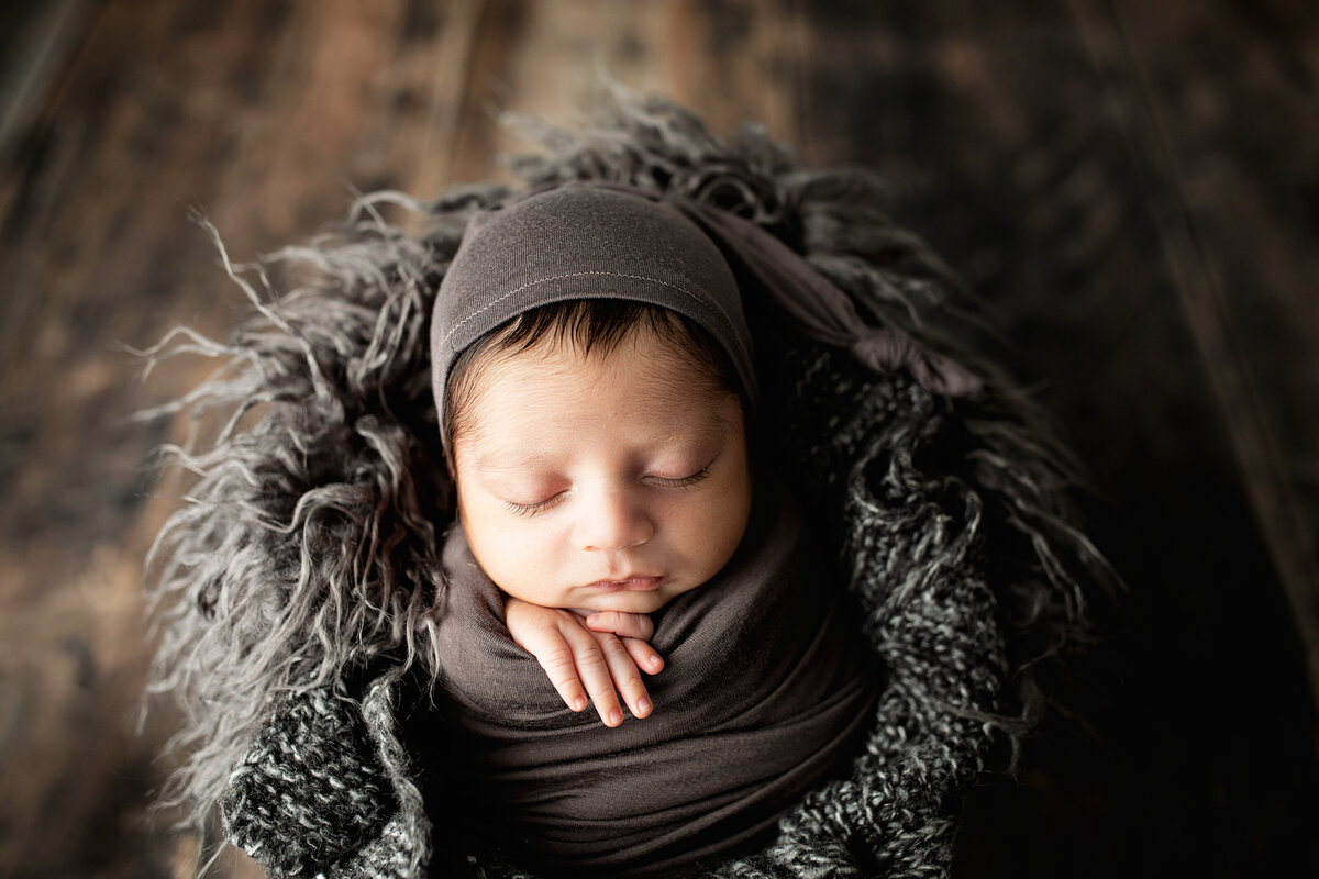 Fi_Photography_Newborn_Session_Nolan-42