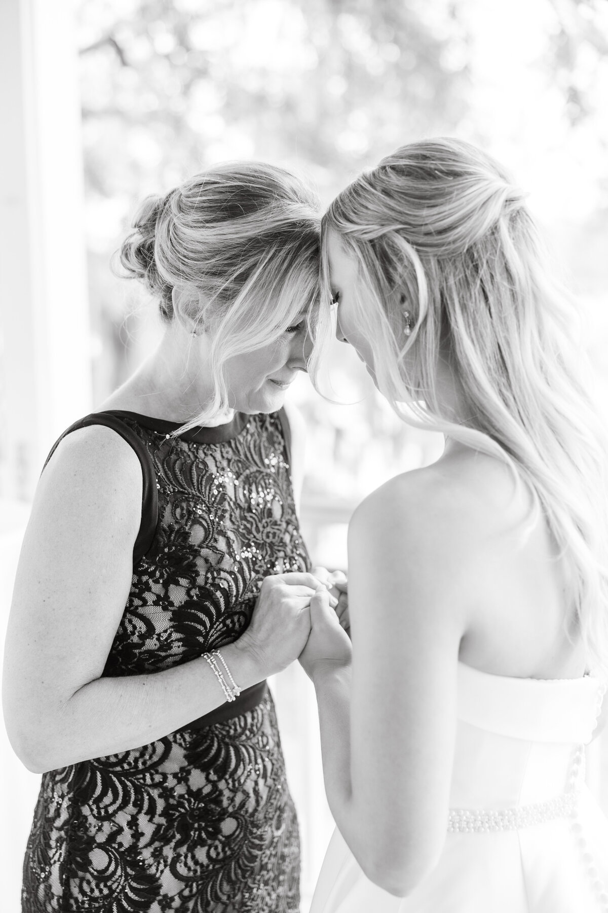 Summer + John  Getting Ready-31
