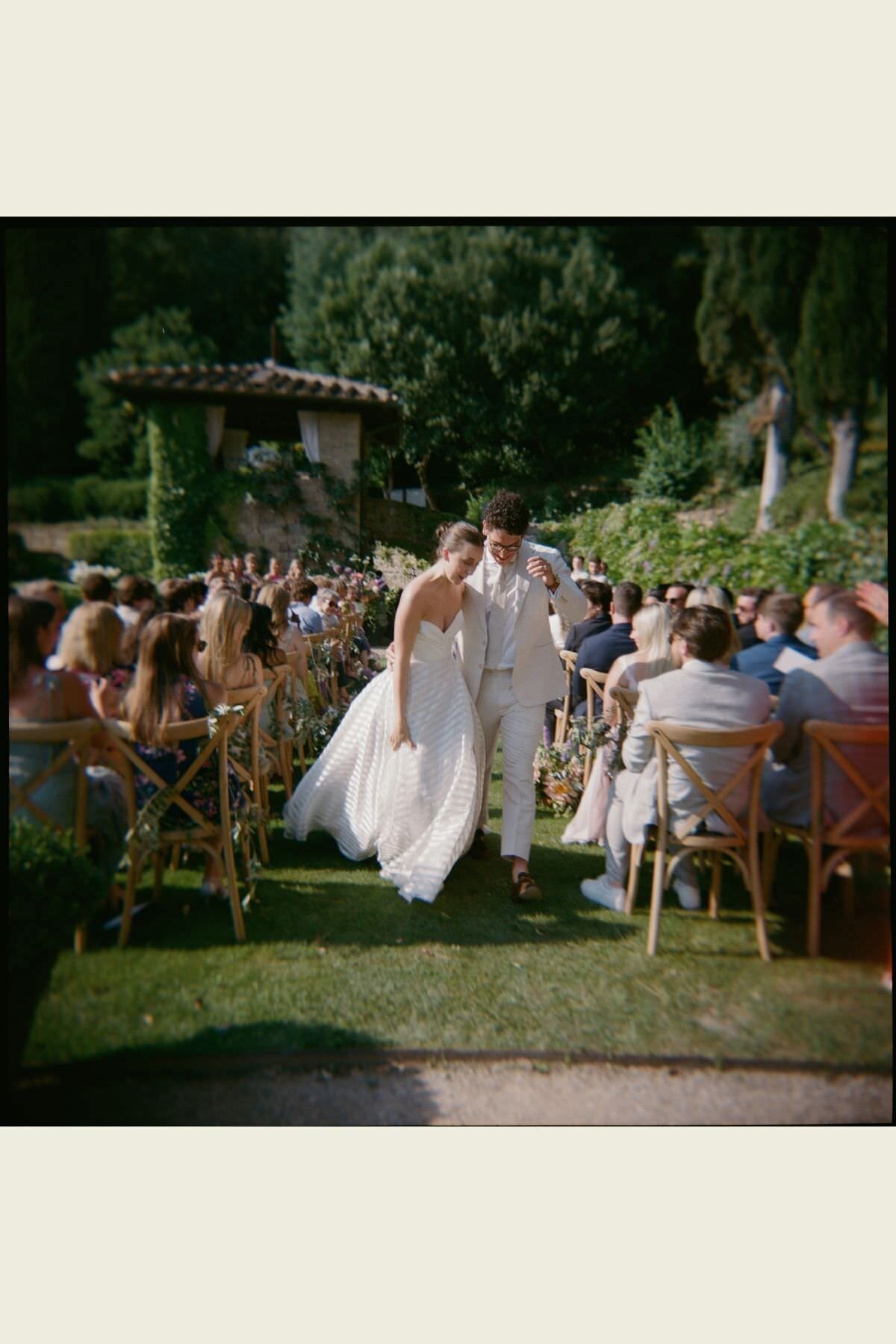 Meredith+Damiano-Villa-Le-Fontanelle-Florence-Italy-Wedding_0006