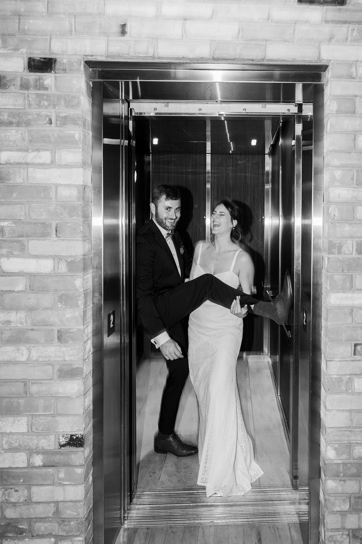 Kate+Wes-Wedding-Sneak-Peeks-Bemiro-Photography-Social-Media-File-253
