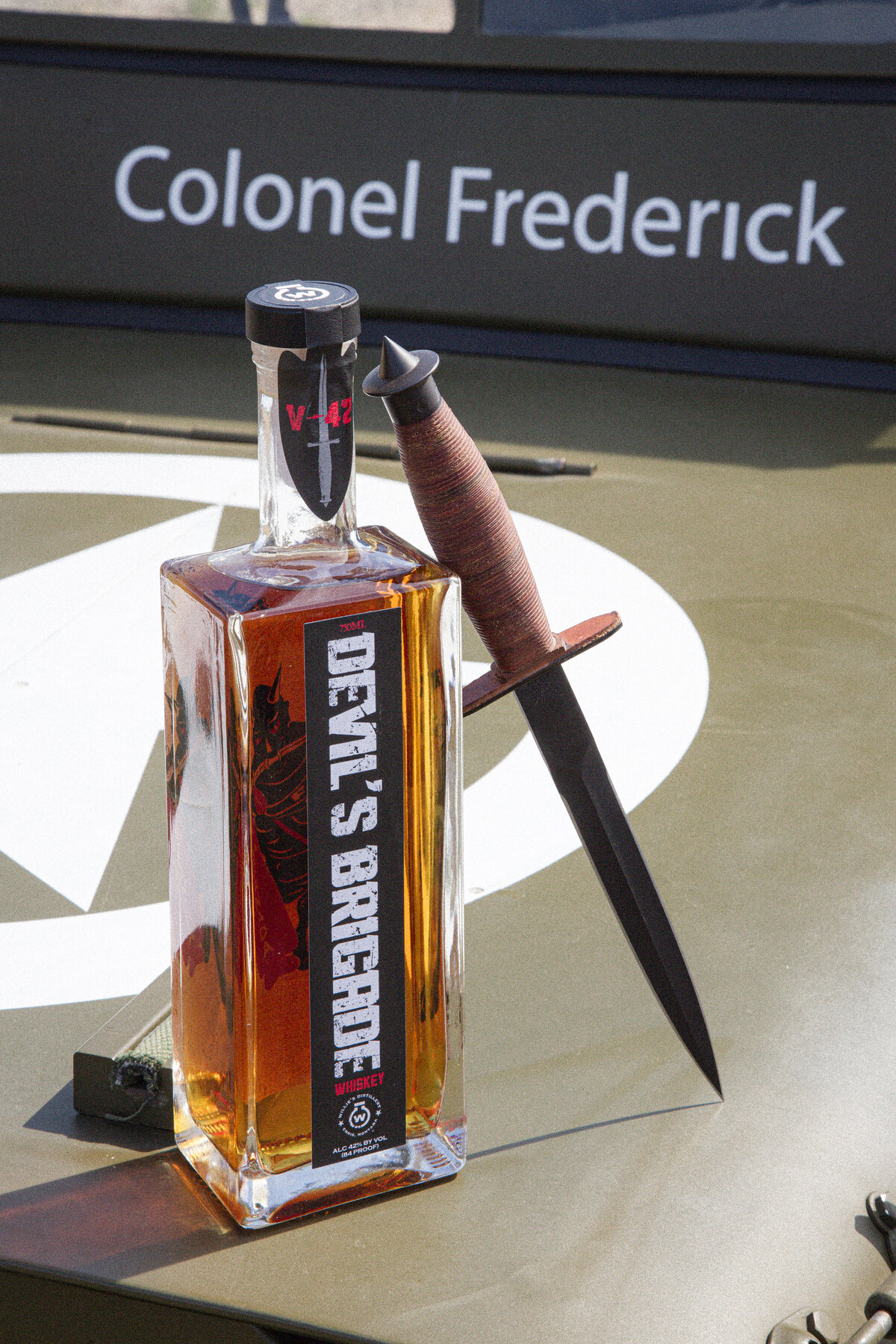 Shanna-Mae-Photography-Montana-Photographer-Business-Brand-Product-Food-Beverage-Distillery-Cocktails-Drinks-WilliesHuckleberry-Rye-Whiskey-Bourbon-Vodka-Moonshine-292