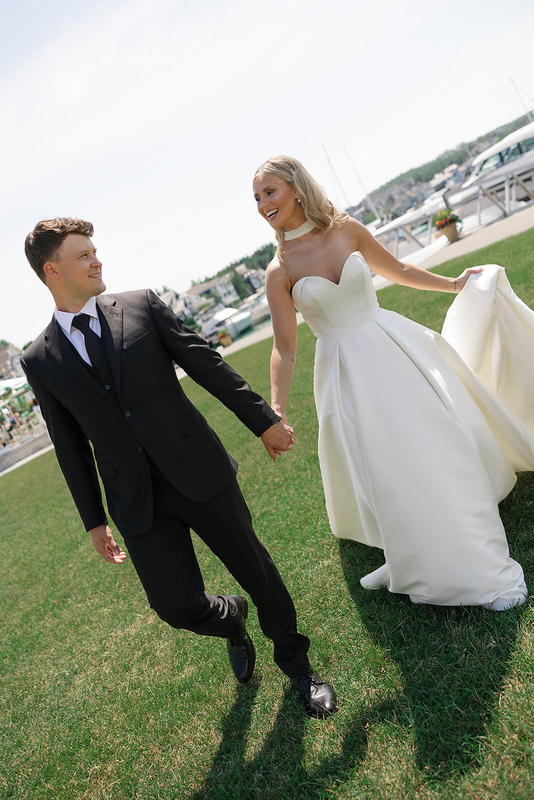 brittanybradleystudio-bayharbor-mi-wedding-harrington-217