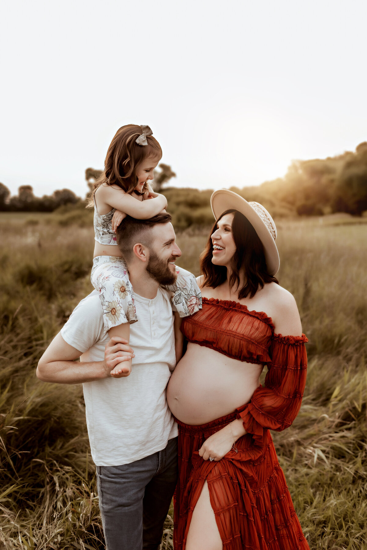 Green Bay WI Maternity & Family Photography
