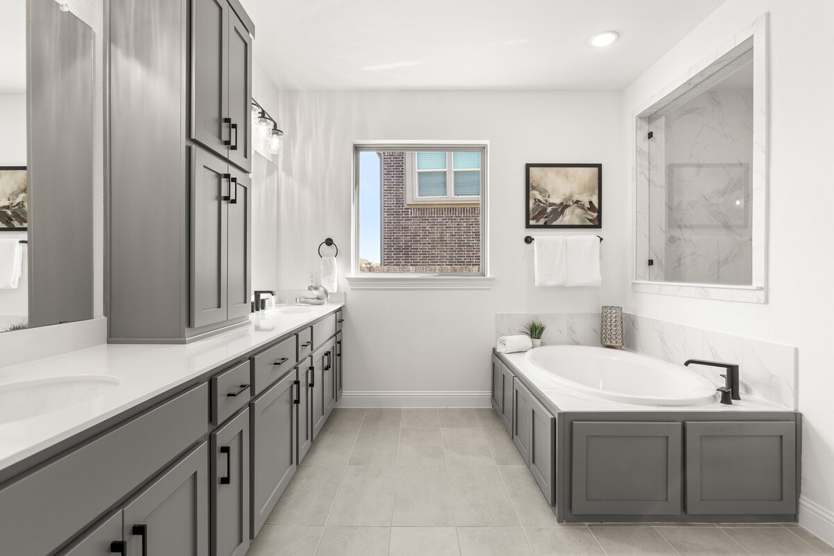 1001 Canuela-Primary Suite-3