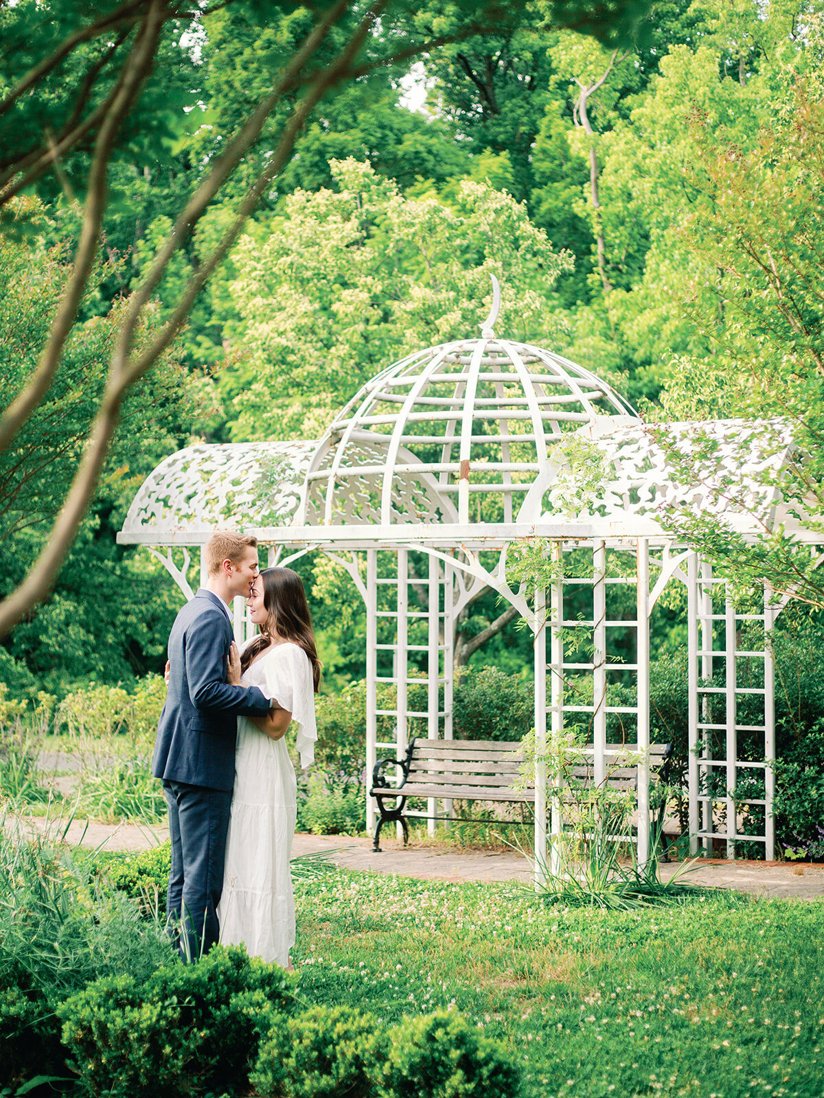 A+E_Annapolis_Luxury Engagement Session_Clear Sky Images-004