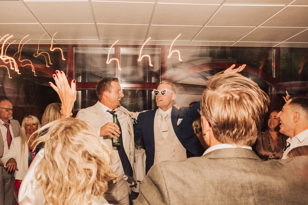 Bröllopsfotograf Stockholm fest och dans