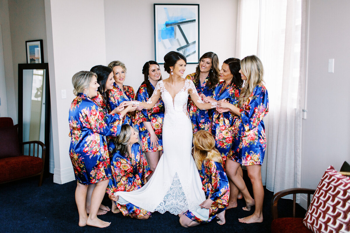 Bride with her girls at Minneapolis wedding