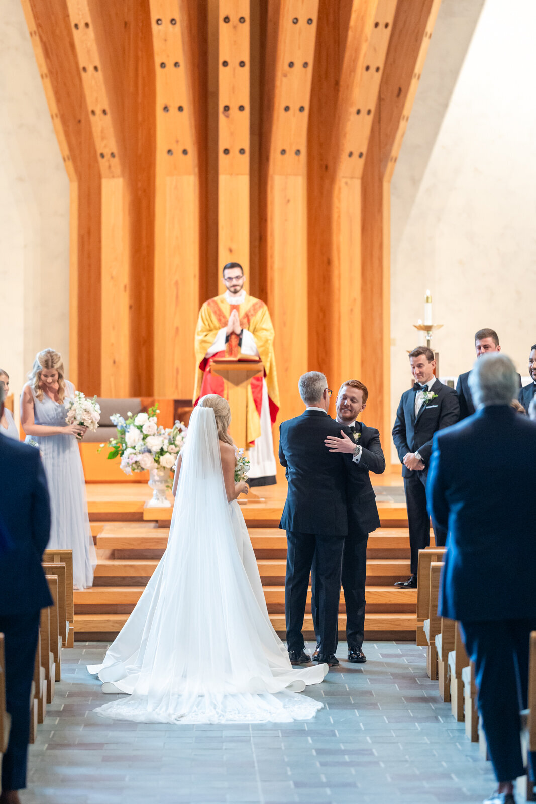 Grand Rapids Wedding Photographer JW Marriott572