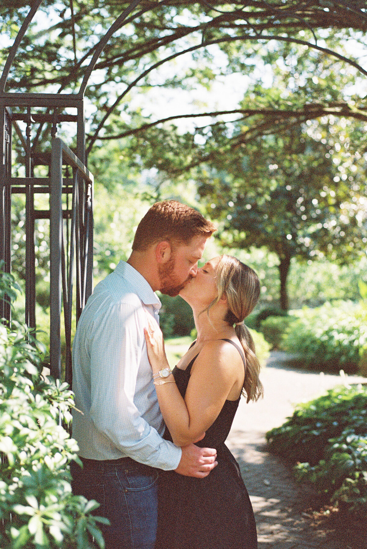 Lisa-Blanche-Photography-Lauren&Connor-FILM-30