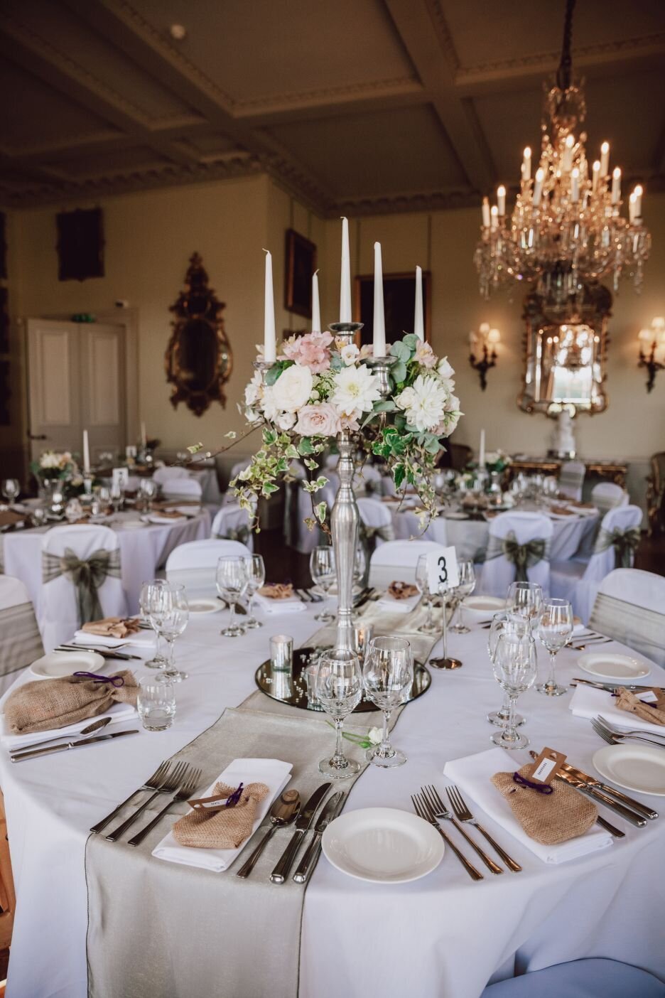 Romantic vintage wedding Prestwold Hall (5)