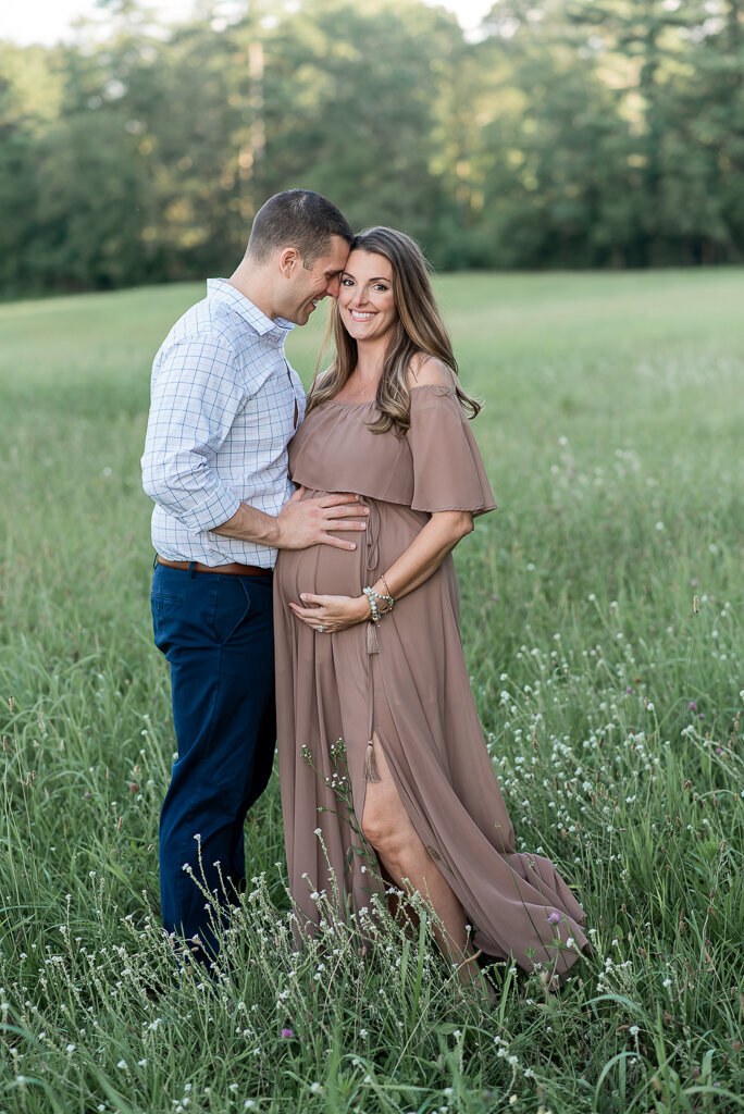 Maternity Summer Session in Simsbury | Sharon Leger Photography, Canton, CT || Connecticut Family and Newborn Photographer-3