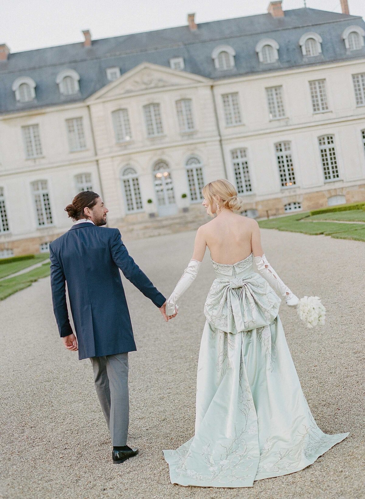 Chateau-Grand-Luce-Wedding-Photographer-Molly-Carr-76