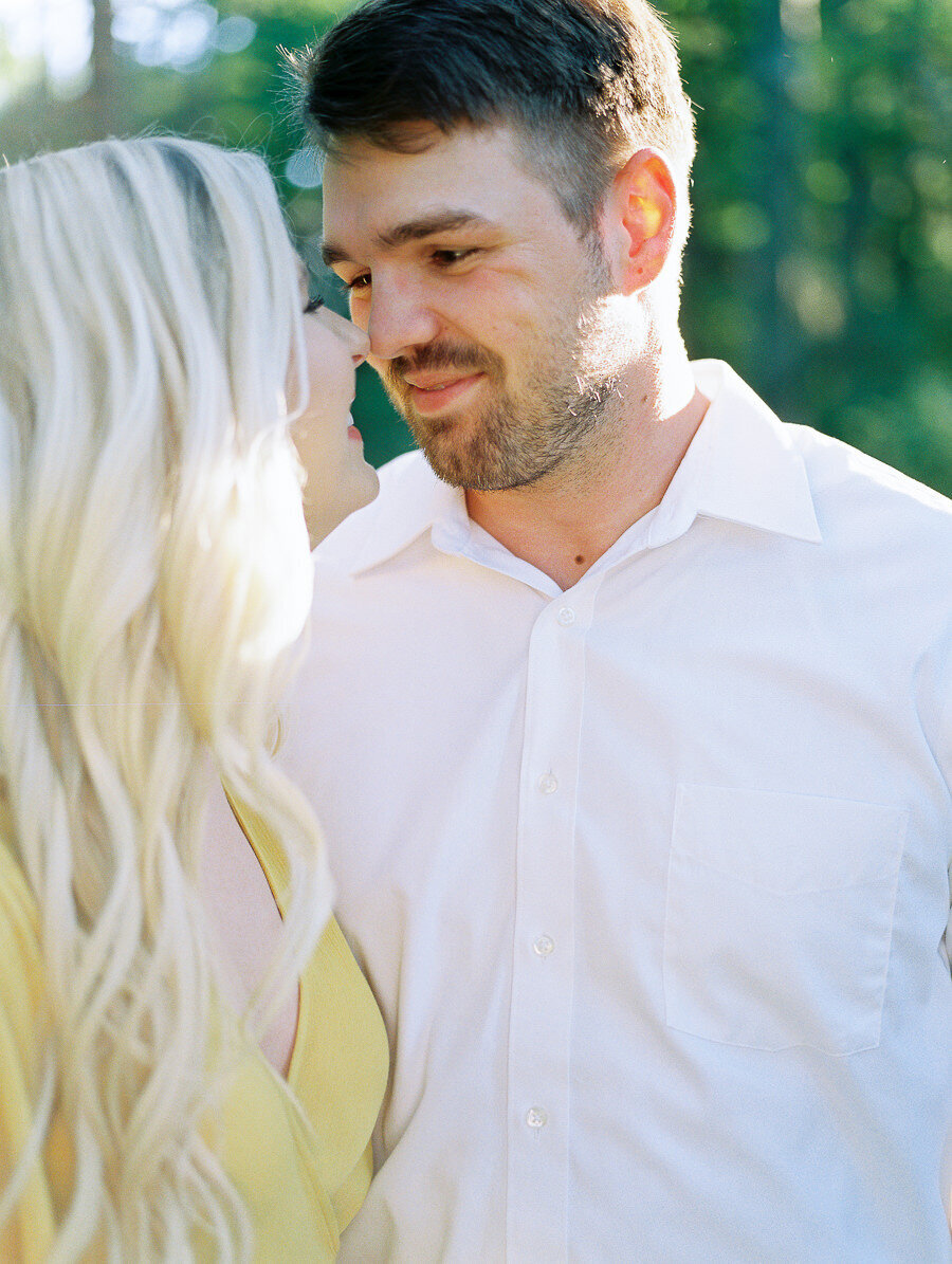 Samantha_Billy_Butterbee_Farm_Engagement_Session_Megan_Harris_Photography-17