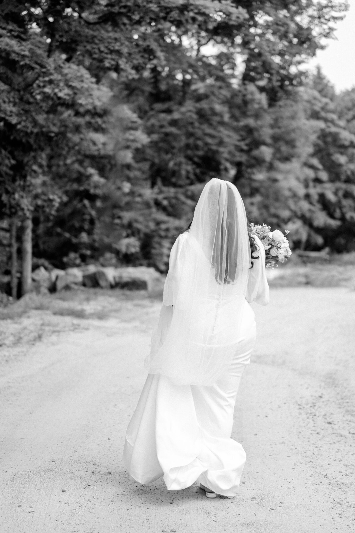 0133  Dhilal Baies Le Belvedere Wedding Ottawa_Photography by Emma