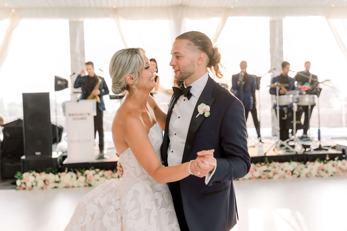Sleepy_Hollow_Country_Club_Wedding_057