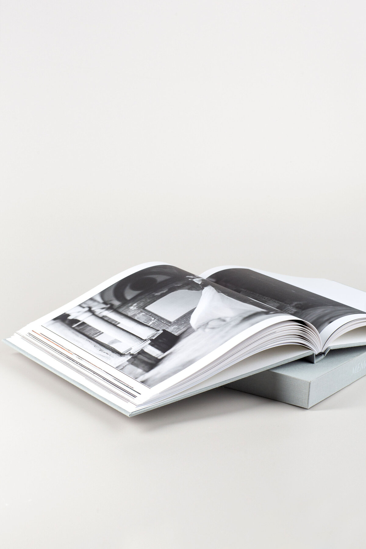 Coffee_Table_Book_41