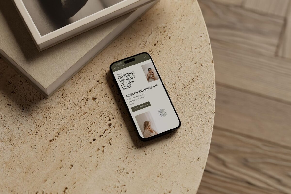 mobile-responsive-showit-website