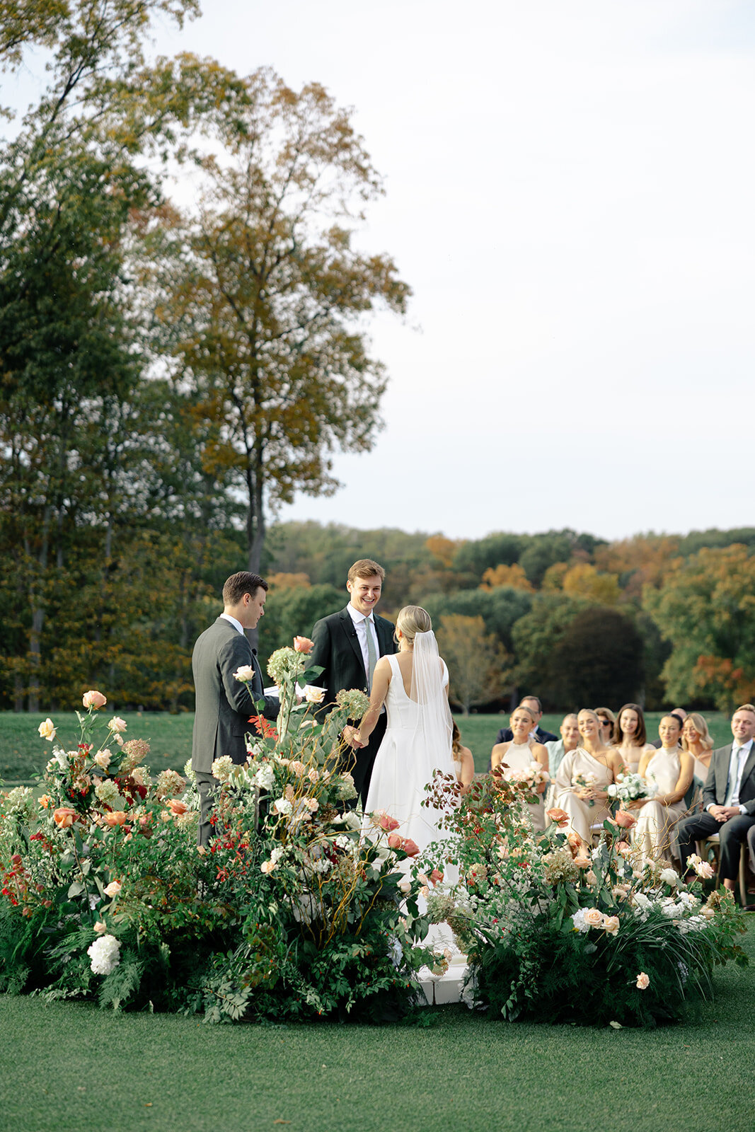 outdoor-fall-wedding-ceremony-greenwich-ct