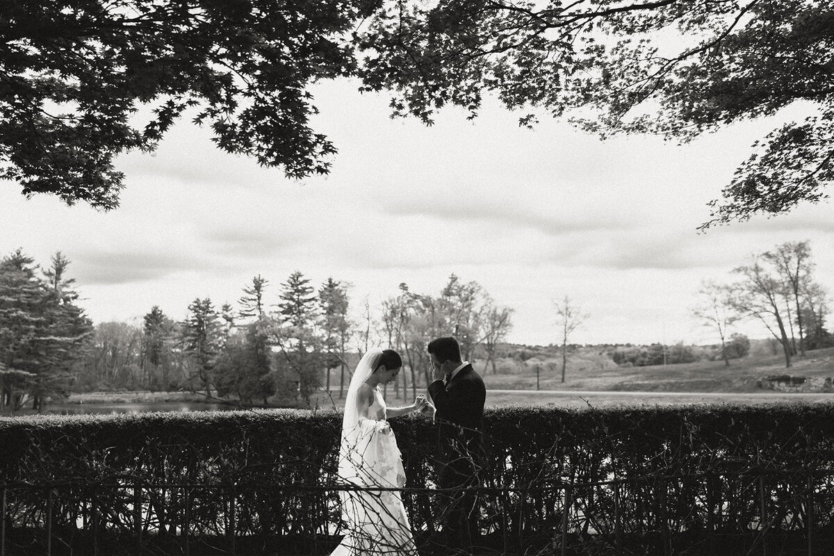 Caroline+Aric_MansionOnTurnerHill-FirstLook-24_websize