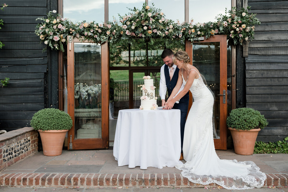 0236 country weddings at Upwaltham Barns in West Sussex