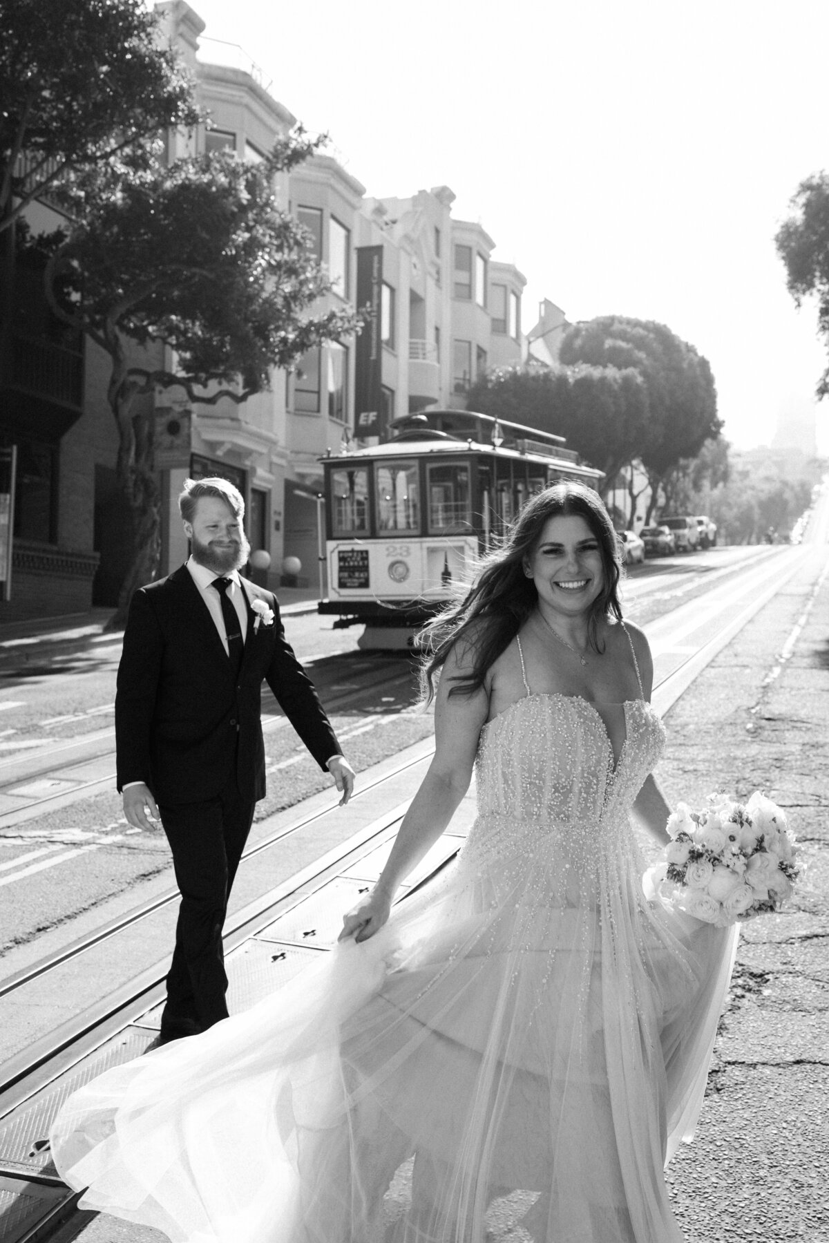 sarowly photo sf city hall wedding 5