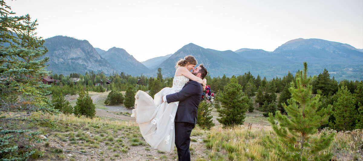 2024 Weddings Portfolio Banner_2
