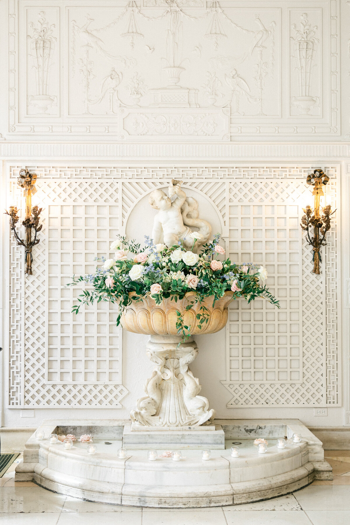Lexi Benjamin Photography_French Chateau Inspired Armour House Wedding-30