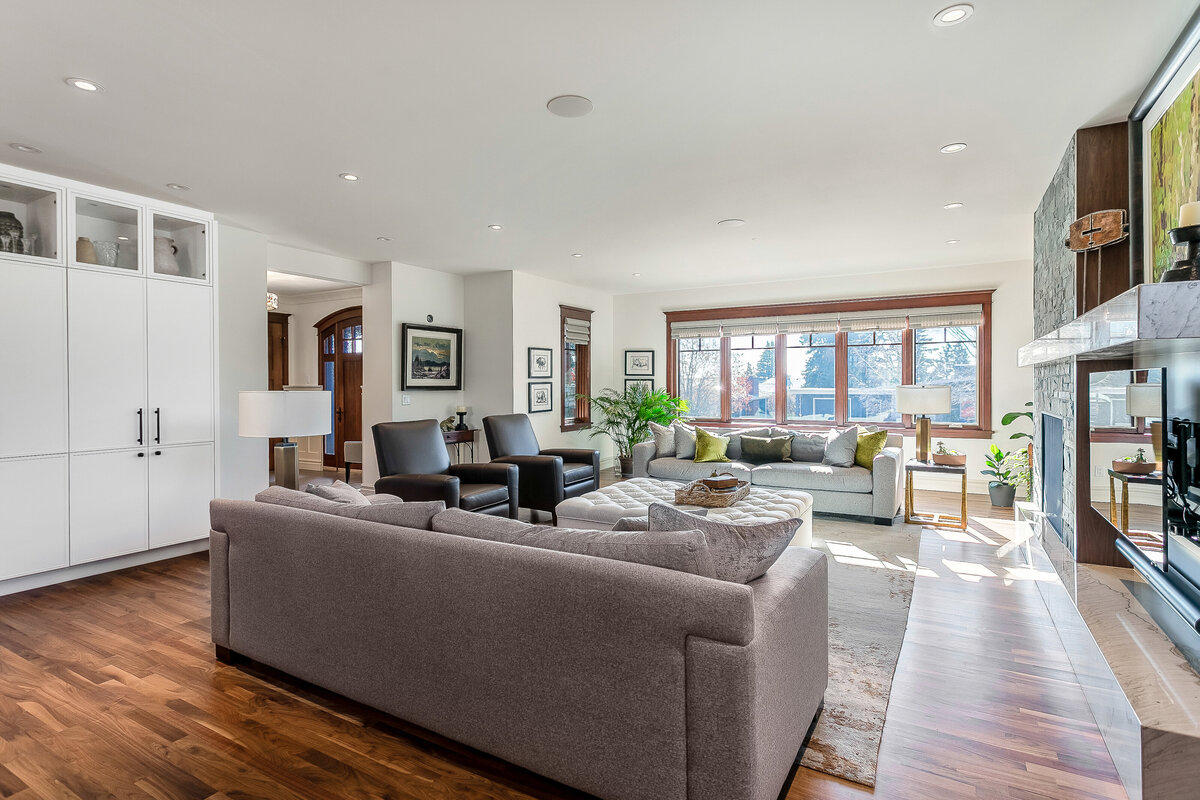 4719 CHARLES DR-4724-HDR