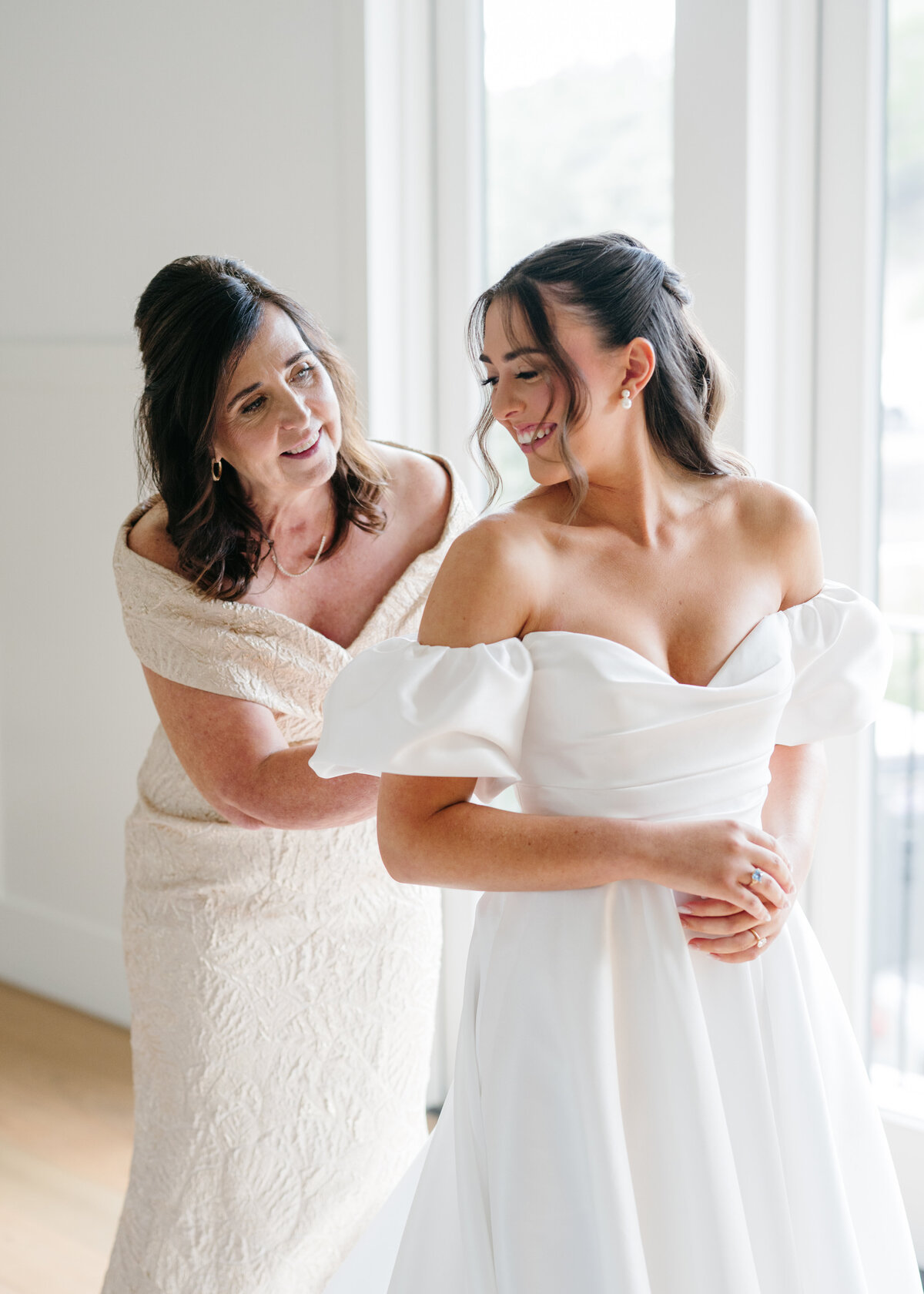 20251003_Wedding_TheSteens_GettingReady-81