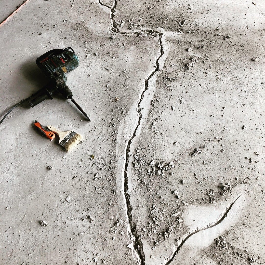 chipped concrete