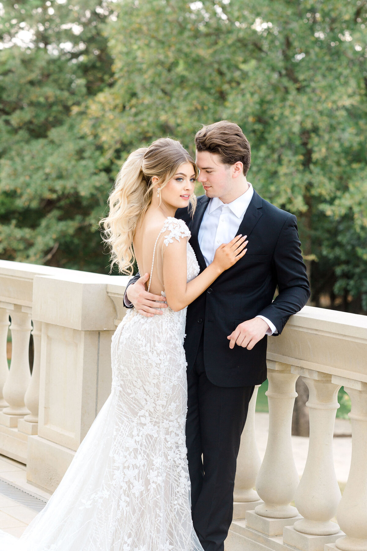 TheOlanaHickoryCreekWeddingTexasEditorial-41