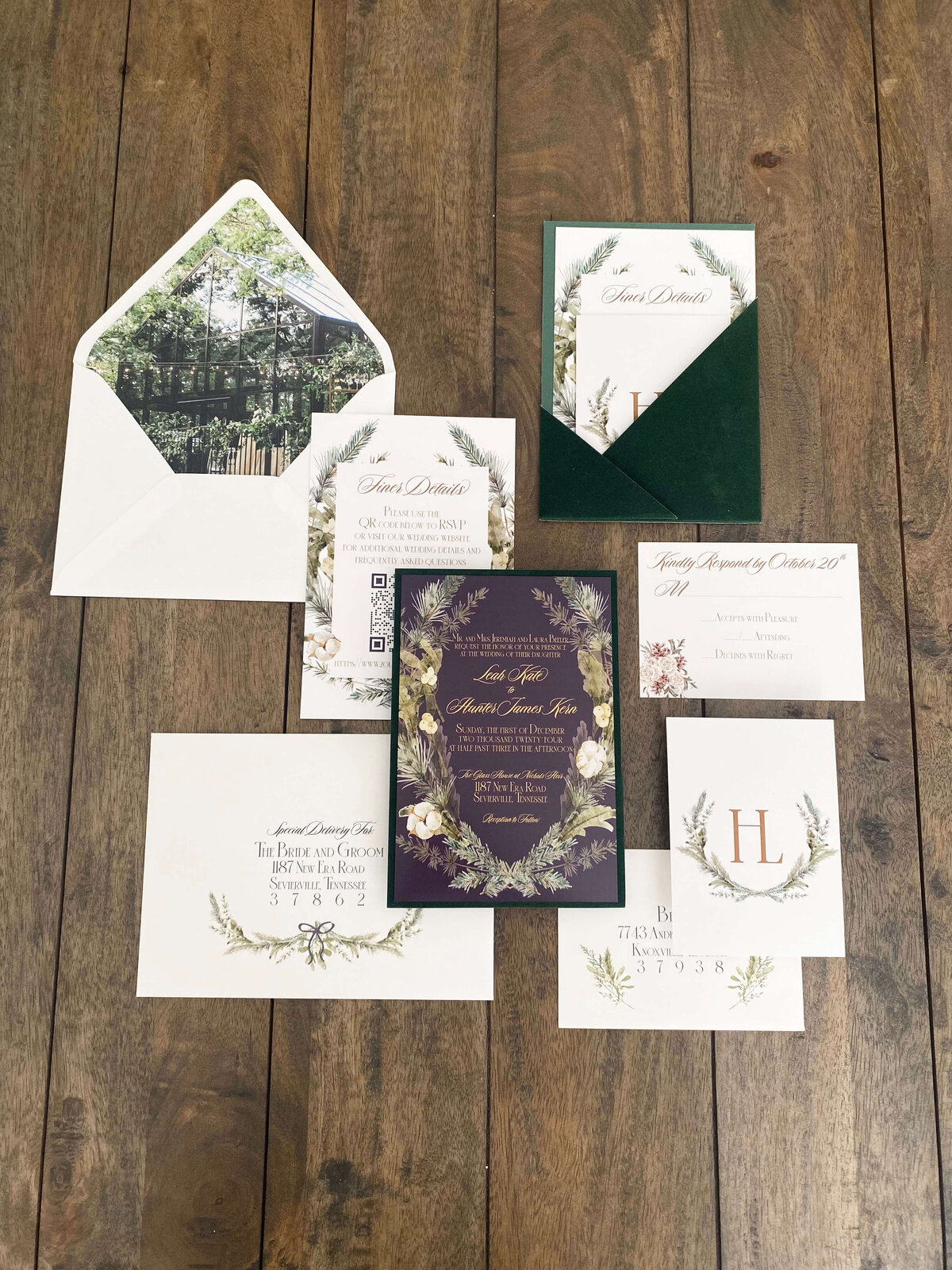 winter-wedding-invitation-jewel-amethyst-emerald-envelope-liner