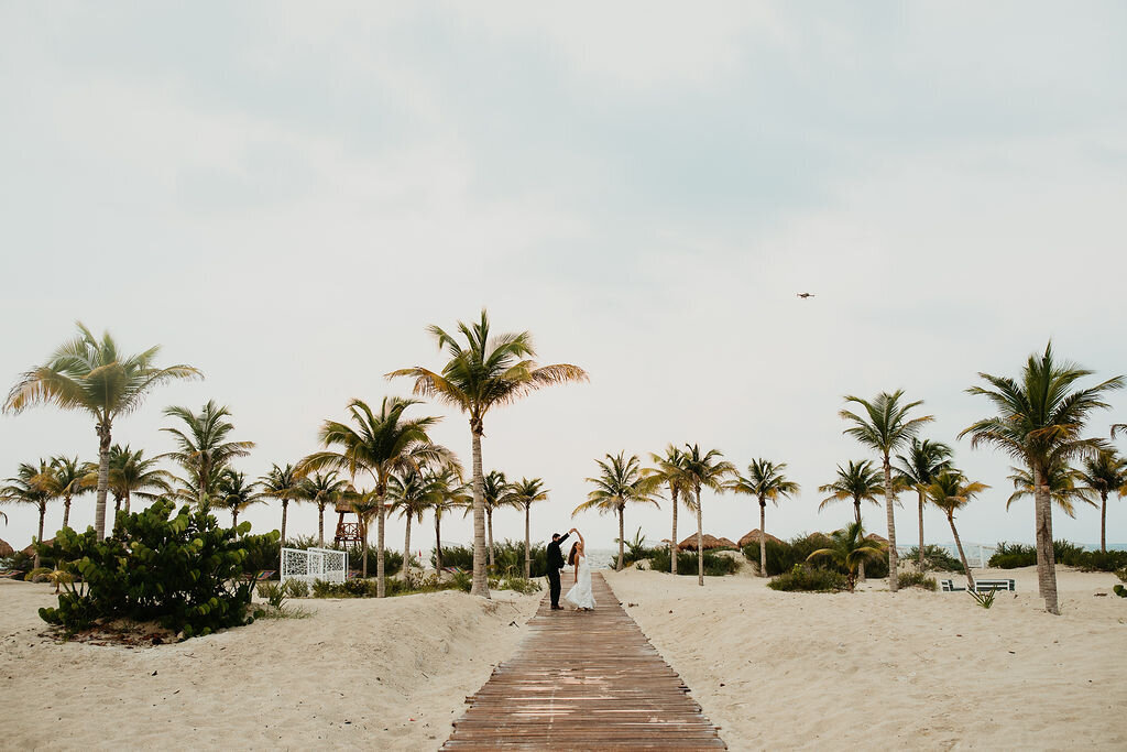 Mexico destination wedding
