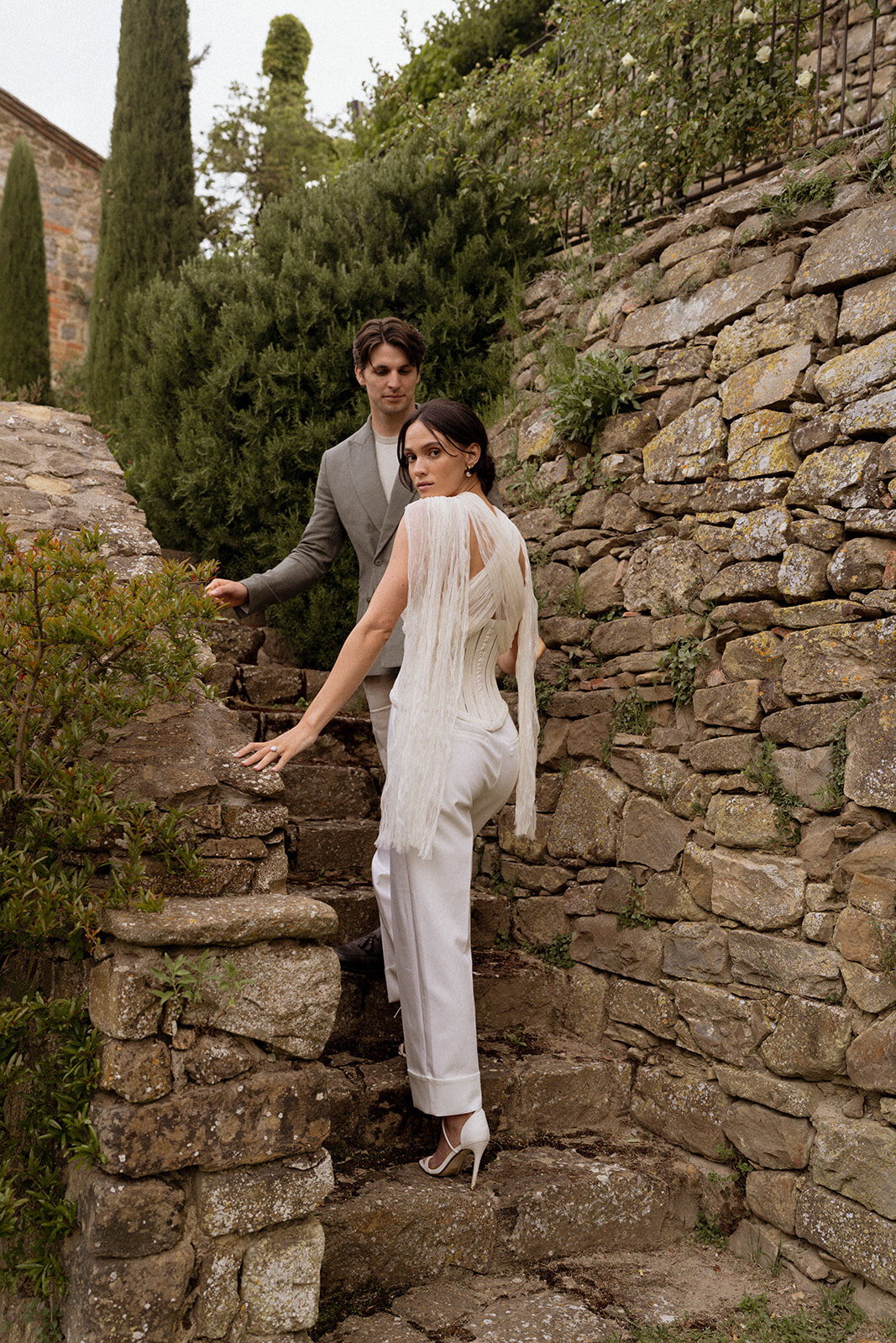 Monteverdi-Tuscany-welcome-dinner-wedding-photographer-188_websize