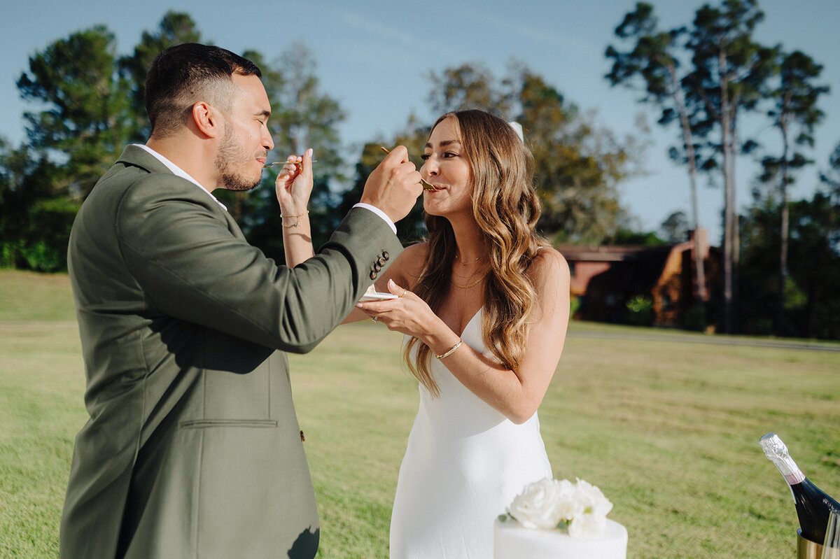 arron-mcneile-photo-whitehurst-gallery-florida-elopement-chantilly-chic-celebrations-16