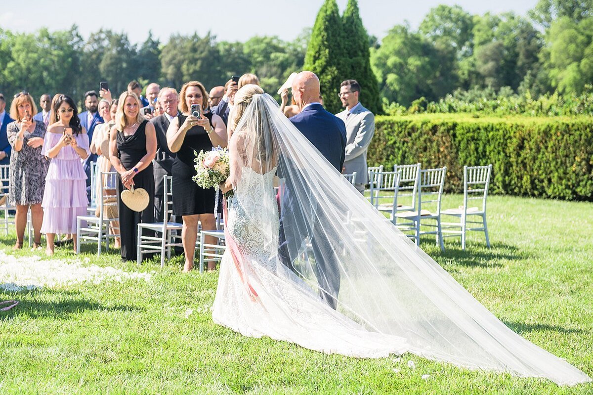5-lu-erin-the-great-marsh-estate-bealeton-virginia-wedding-photographer-11