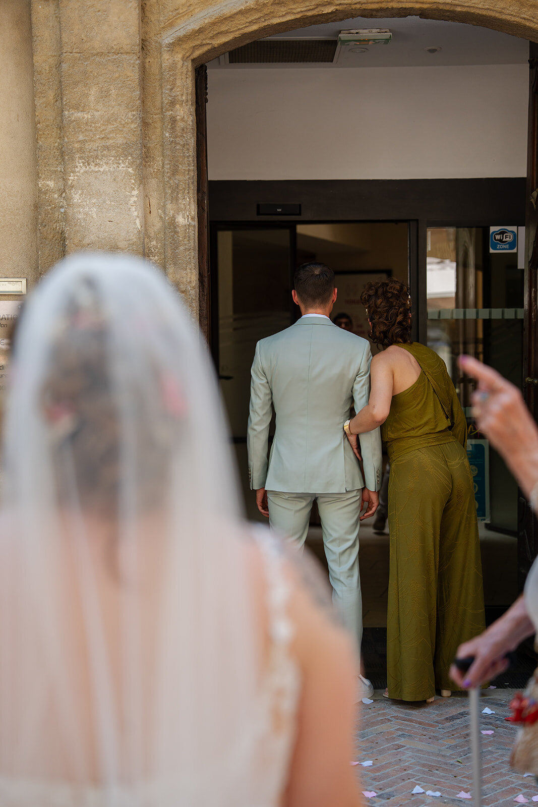mariage-en-provence-couple-maries41