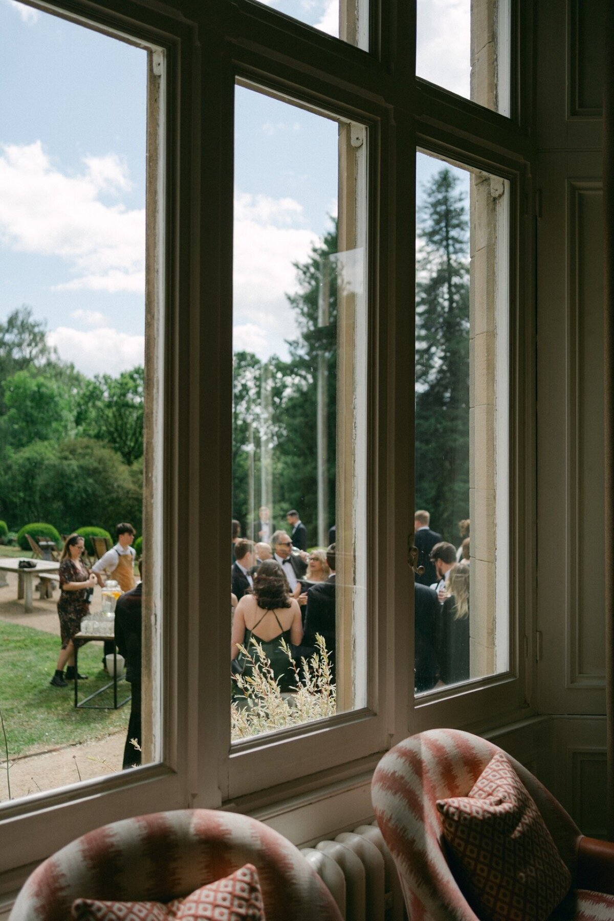 summer-hampton-manor-wedding-18-rebecca-kerr-photography
