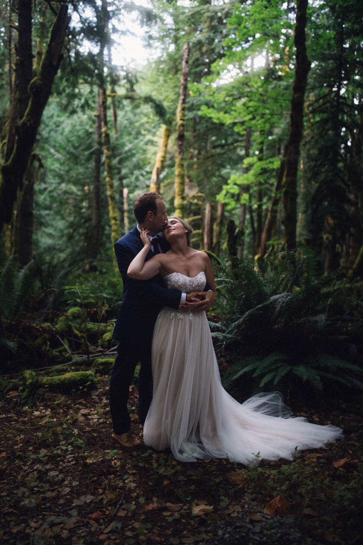 sunshine-coast-forest-wedding-photographer-lowres