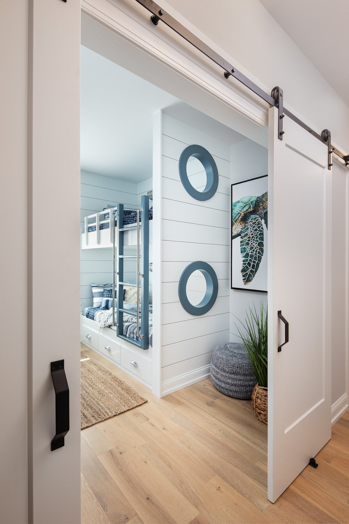 Beach-Haven-by-Faye-Roeber-Interiors-09