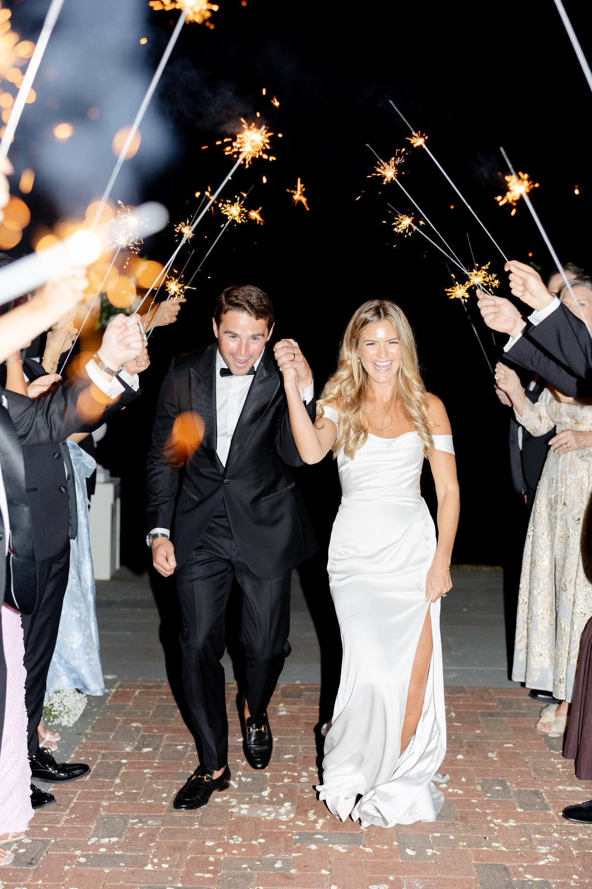 Lyra_Cullen_Wedding_Sneak_Peeks-70