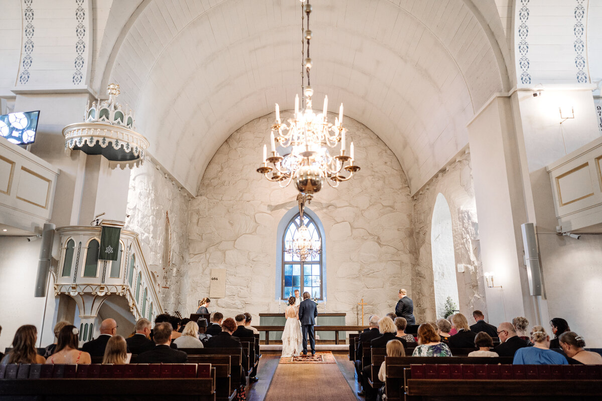 Hääkuvaus Lahti, Hollola, Asikkala, Vääksy, Helsinki, Vantaa, Espoo, Porvoo, Loviisa, Fiskars, Tampere, Turku, häävalokuvaaja, häävalokuvaus Lahti, hääkuvaaja Lahti, Päijät-Häme