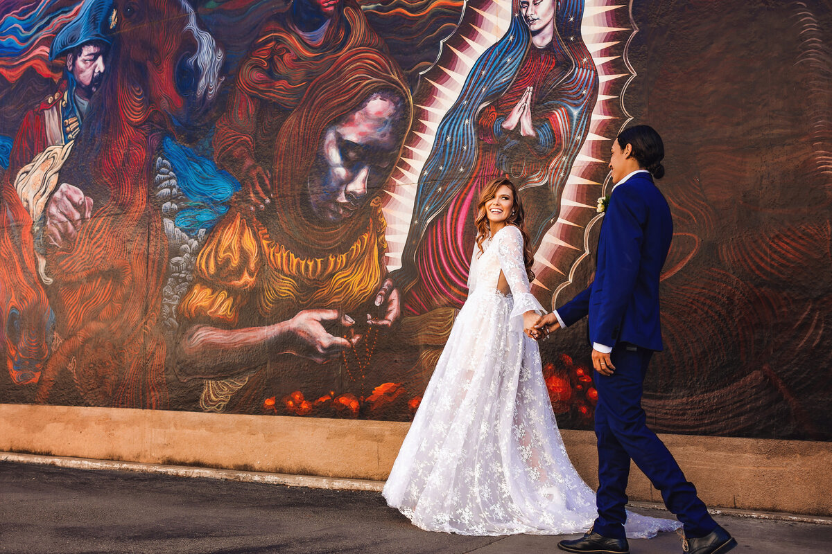Indulge in romantic escape with a courthouse elopement in New Braunfels, Texas. Let the colors of love paint your story, as you embark on a colorful and intimate adventure.