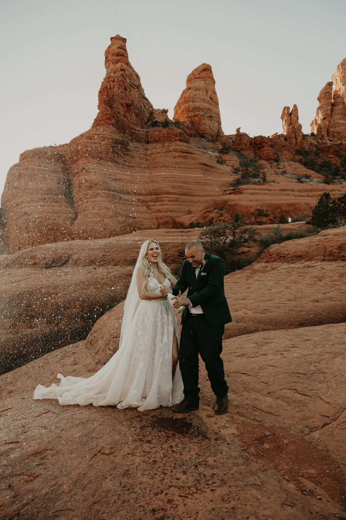 sedona-arizona-elopement-wedding-photographer-022
