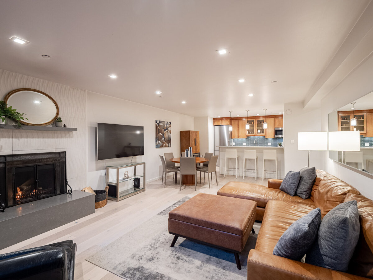 MLS - 1039 E Cooper Ave - Unit 43 - Aspen CO-2