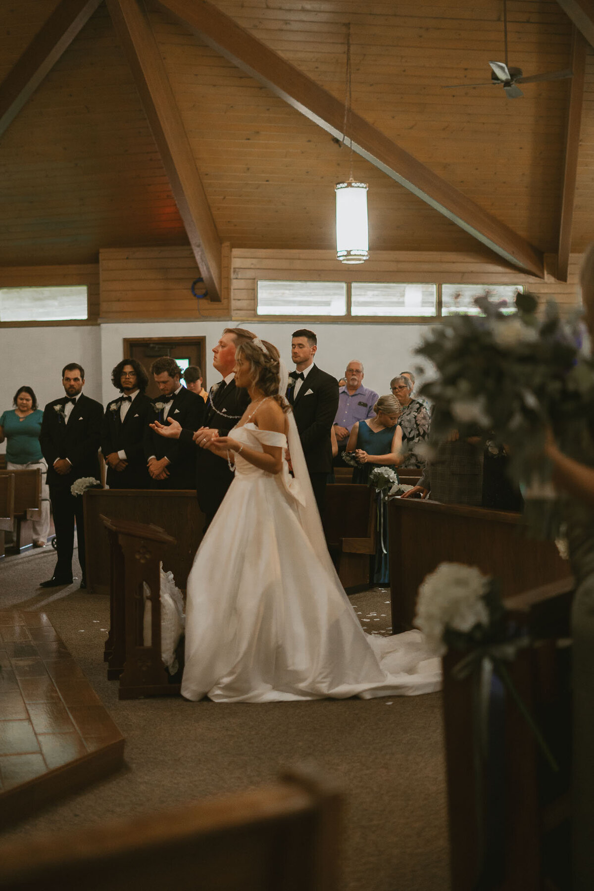 Classic Neutral Michigan Wedding Photographer-04
