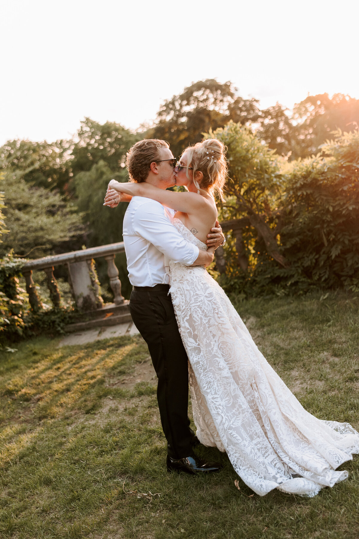 Michelle & Michael - Skylands Manor Ringwood Frungillos - Previews 100