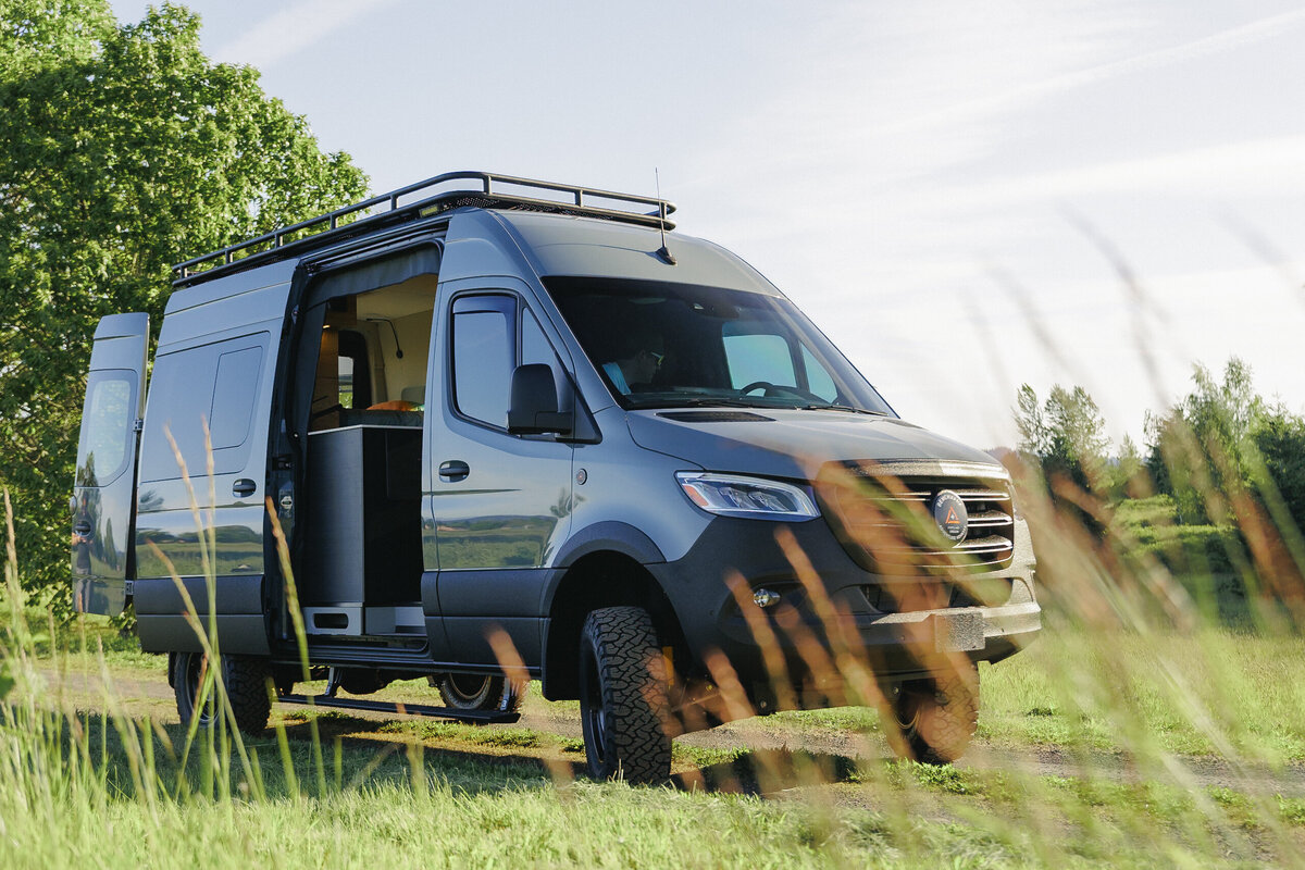 1_Mystique_BenchmarkVehicles117Mystique_BenchmarkVehicles1172025_Benchmark115_9467